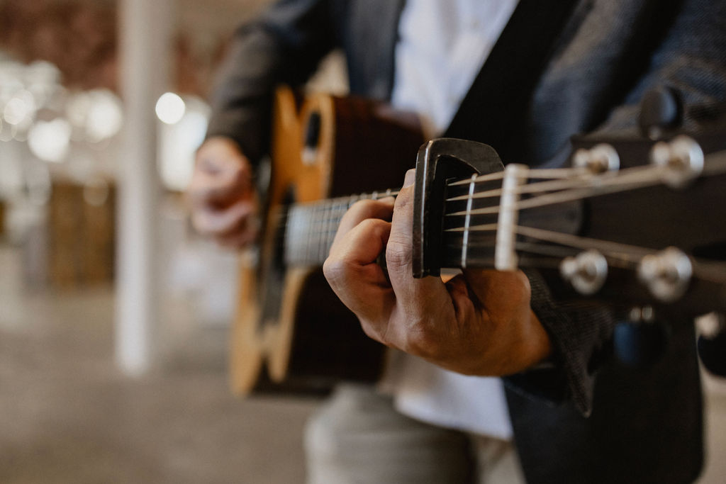 carryme - Das Akustik Duo. Hochzeitssängerin und Hochzeitssänger im Duo für Trauung und Sektempfang in Wolfsburg, Hamburg, Hannover