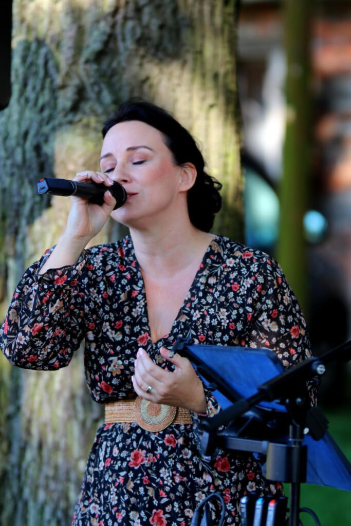 carryme - Akustikduo Livemusik zur Silberhochzeit